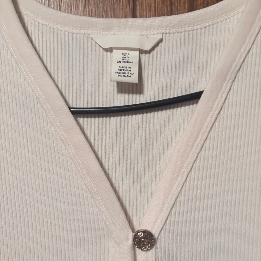 H&M Cream Ribbed Button-Front Tank - Picture 2 of 3